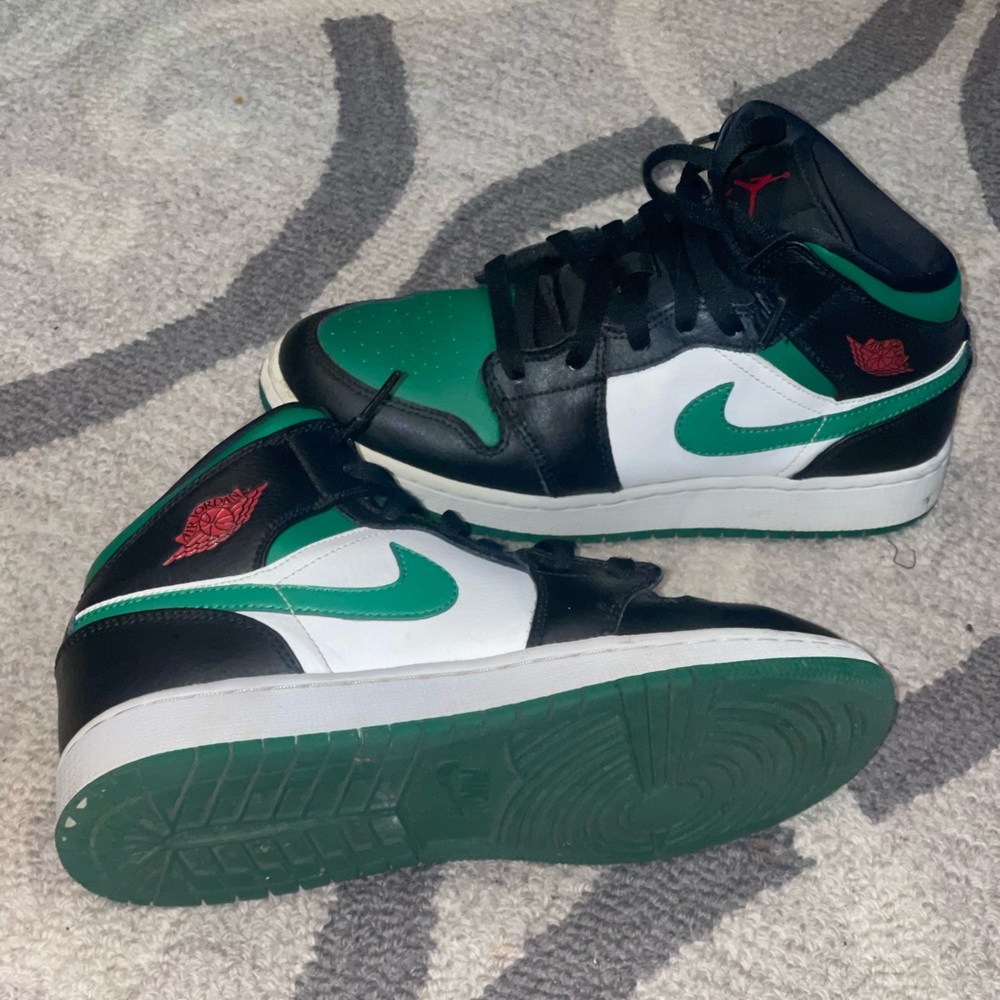 Youth Air Jordan 1 Mid Pine Green